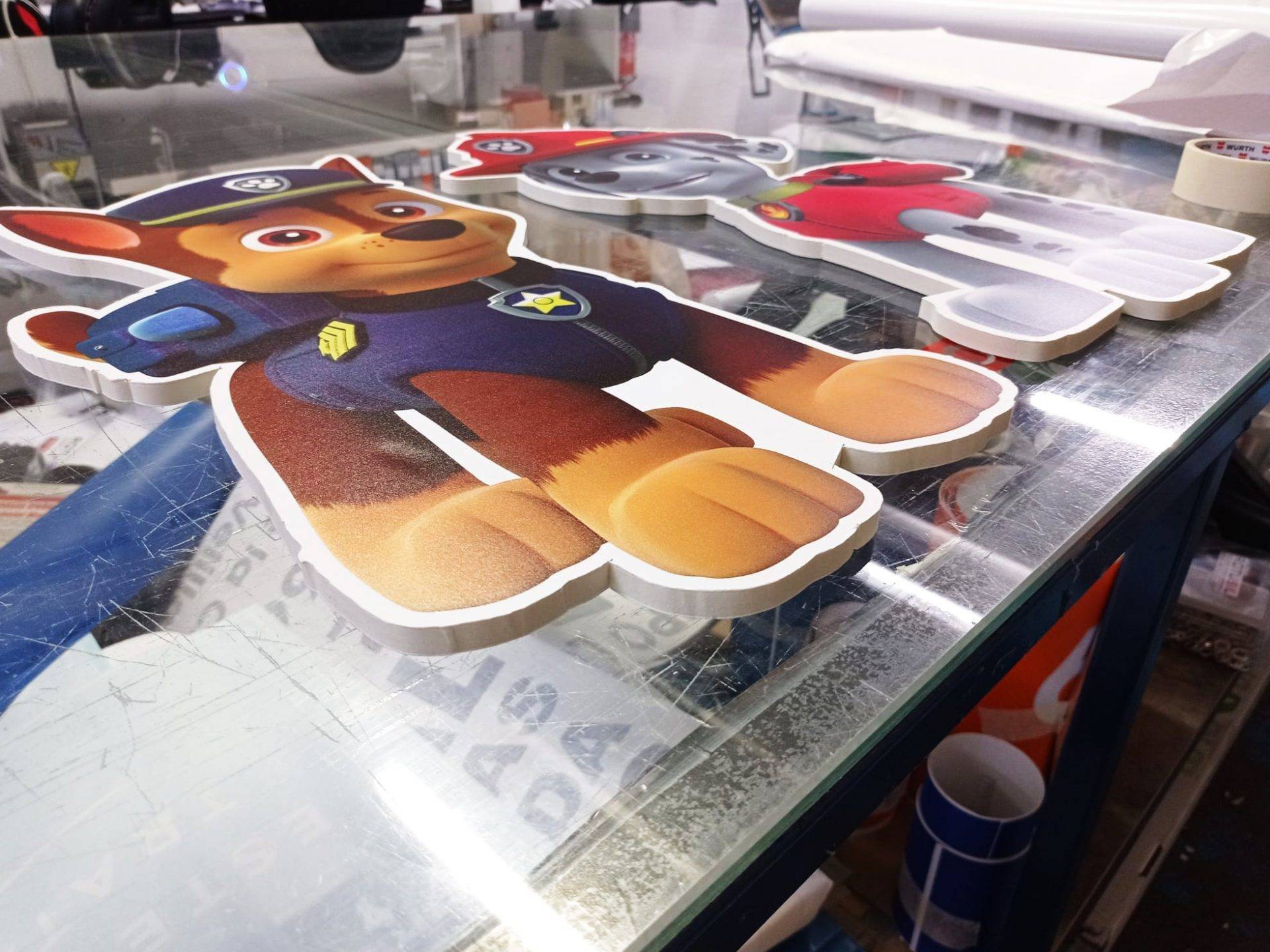 Tazas de cerámica impresas para campañas de merchandising personalizado en Madrid