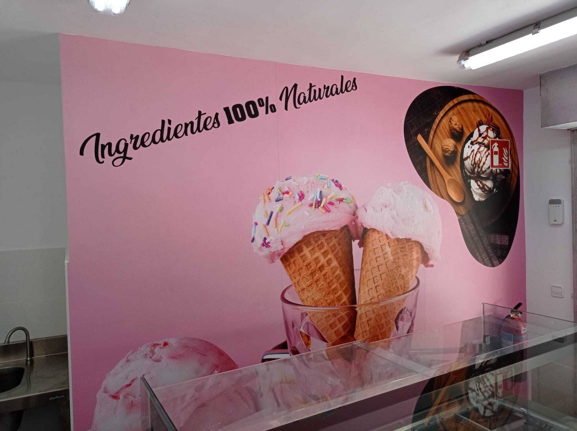 Fotomural personalizado en la pared de una oficina corporativa Rotusil Arganda del Rey