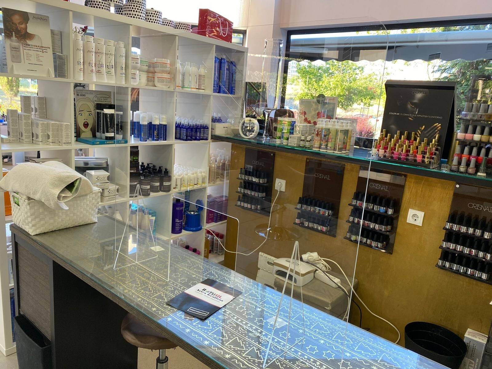 Mampara protectora de mostrador transparente para caja de supermercado